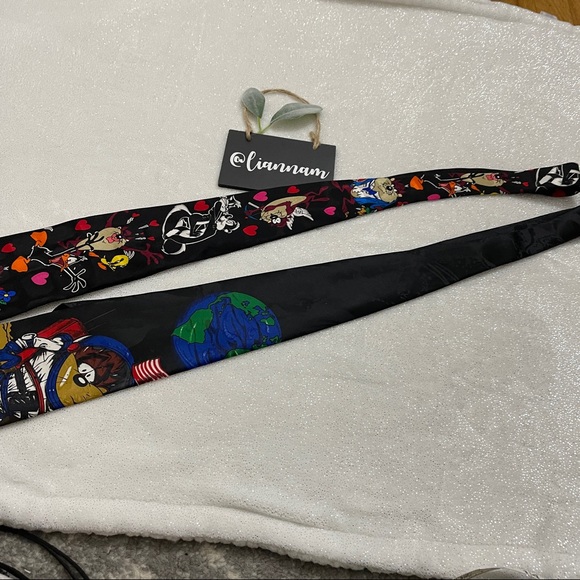 Looney Tunes Set of 2 Black Looney Tunes Ties - Picture 9 of 9